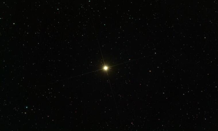 北斗七星有多大?与地球的距离有多远? 北斗七星有多大?与地球的距离有多远?