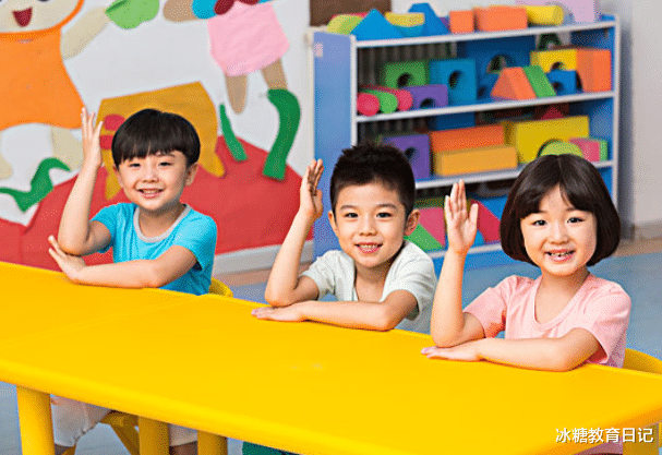 幼儿园会纳入“义务教育”吗?看了相关部门的回应,家长高兴不已 幼儿园会纳入“义务教育”吗?看了相关部门的回应,家长高兴不已