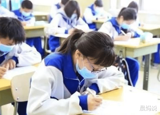 为什么高考先出成绩，大学才公布录取分数线？听资深老师怎么说