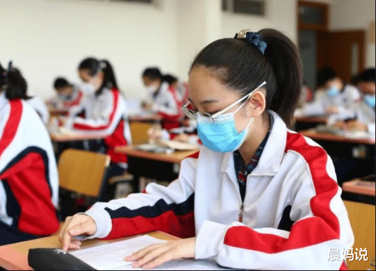 为什么高考先出成绩，大学才公布录取分数线？听资深老师怎么说