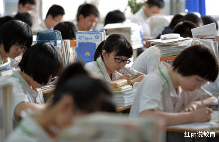 2021高考中，这12所985大学或将“大扩招”，总人数已突破千人