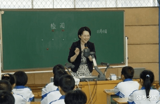 教师或将取消带薪寒暑假,实行朝九晚五工作制,不同群体不同看法 教师或将取消带薪寒暑假,实行朝九晚五工作制,不同群体不同看法