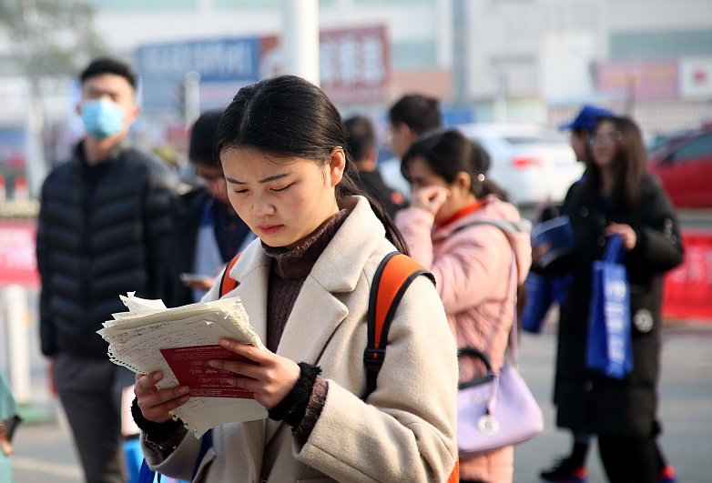 公务员考试为何有些岗位没人报,是捡漏还是大坑,现在知道还不晚 公务员考试为何有些岗位没人报,是捡漏还是大坑,现在知道还不晚