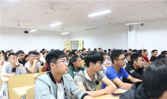 同是上专科,本科院校专科VS专科院校专科,区别很大,就业更明显 同是上专科,本科院校专科VS专科院校专科,区别很大,就业更明显