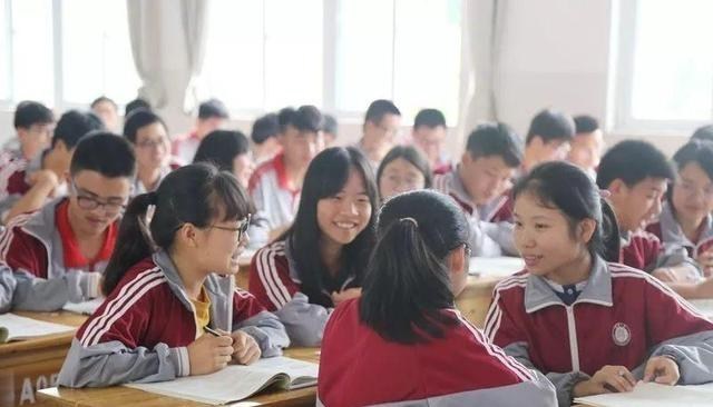 三本大学值得读吗?毕业后真的会“不受待见”吗?听听专家怎么说 三本大学值得读吗?毕业后真的会“不受待见”吗?听听专家怎么说