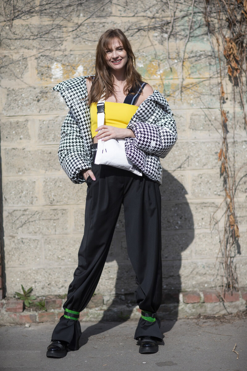 小个子女生怎么穿搭羽绒服显高(小个子女生显高羽绒服穿搭技巧2025) 小个子女生怎么穿搭羽绒服显高(小个子女生显高羽绒服穿搭技巧2025)