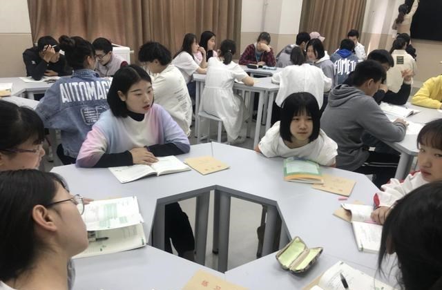 公务员面临“扩招”,有4种人分数再高,想要成功上岸也没戏 公务员面临“扩招”,有4种人分数再高,想要成功上岸也没戏