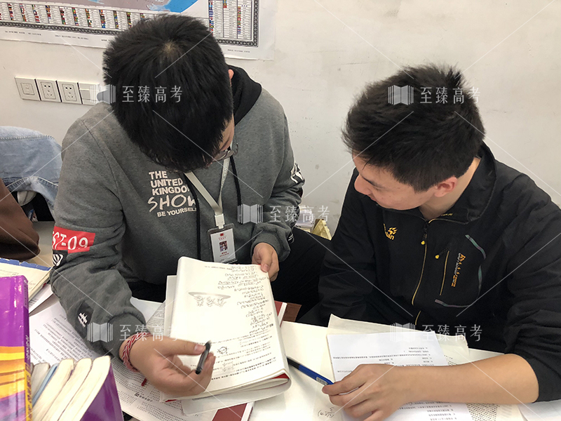 艺术生文化课培训靠谱吗:高考培训机构费用一年多少钱 艺术生文化课培训靠谱吗:高考培训机构费用一年多少钱