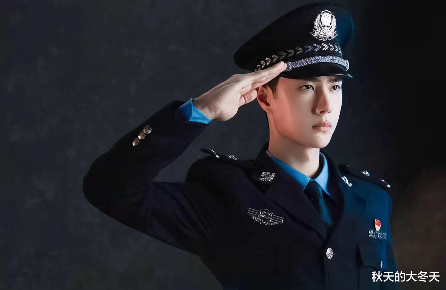 王一博警服路透曝光！造型比《冰雨火》更圈粉，合作53亿票房男主