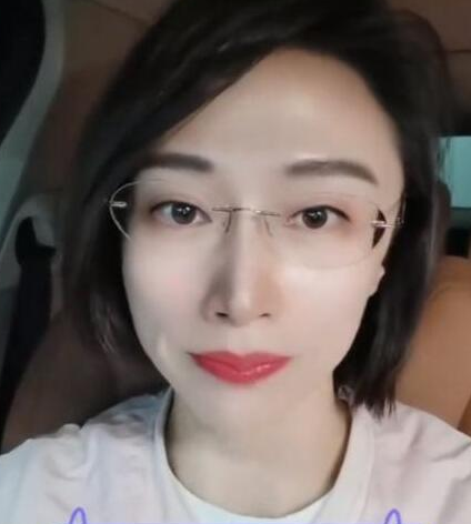 女网红称凭父母关系进985，华中科大出面解释，结果自曝成了自爆