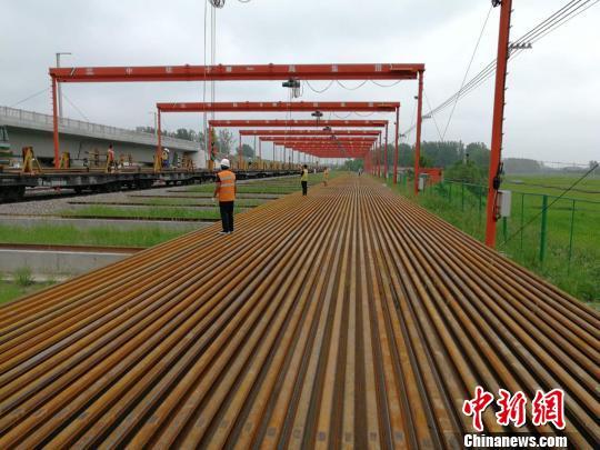 商合杭高速铁路安徽段开始准备铺轨