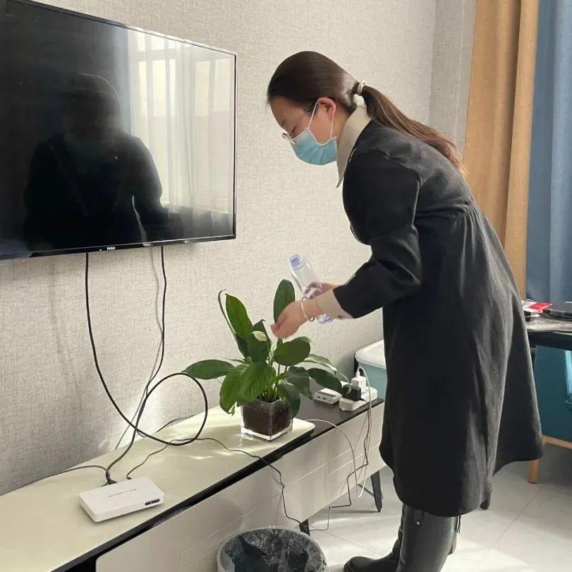 额济纳旗“筑巢引凤”构筑人才温馨家园