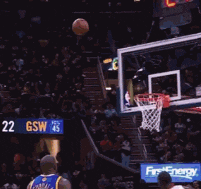 nba赛场上的那些逆天五毛特效,最后一张震撼到了!