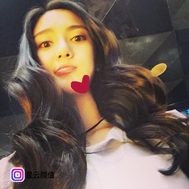 电竞王菲，小baby，赵本山女儿，这些女主播收入堪比明星！