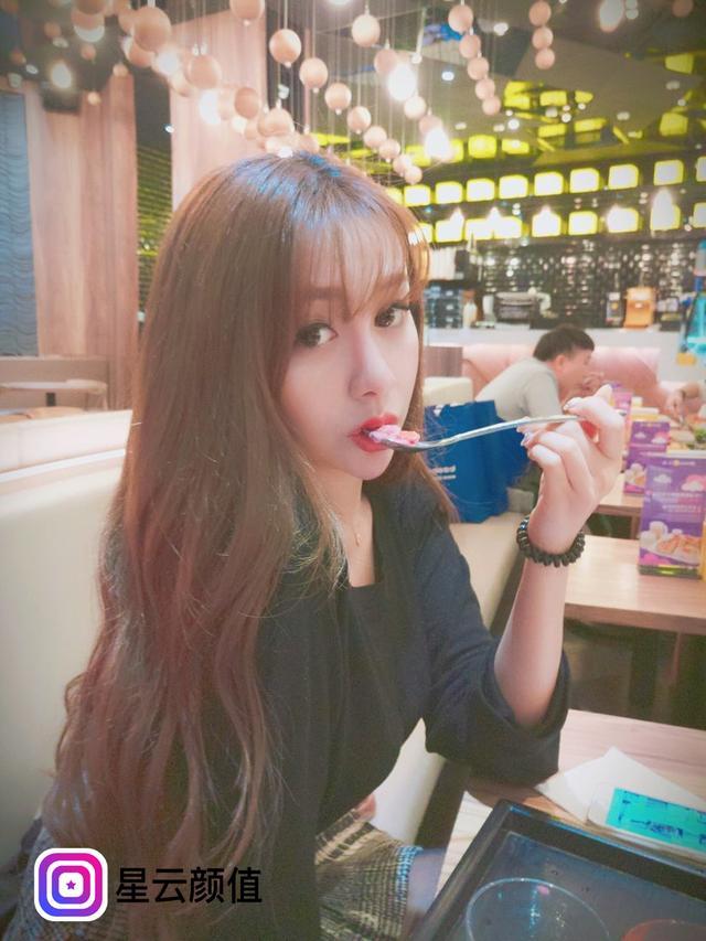 电竞王菲，小baby，赵本山女儿，这些女主播收入堪比明星！