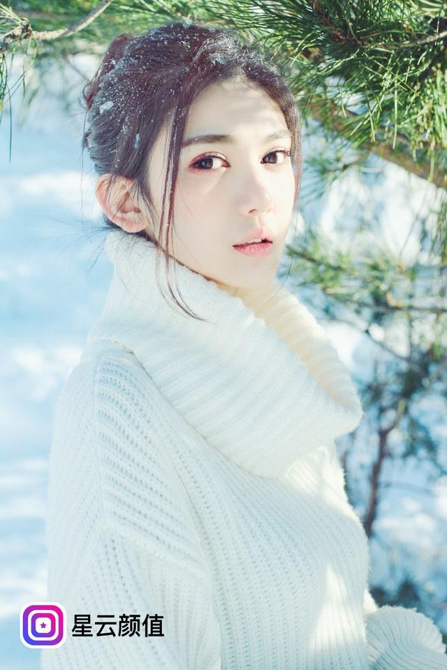 电竞王菲，小baby，赵本山女儿，这些女主播收入堪比明星！