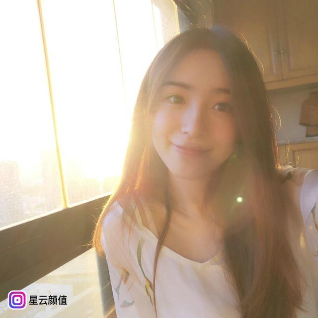 电竞王菲，小baby，赵本山女儿，这些女主播收入堪比明星！