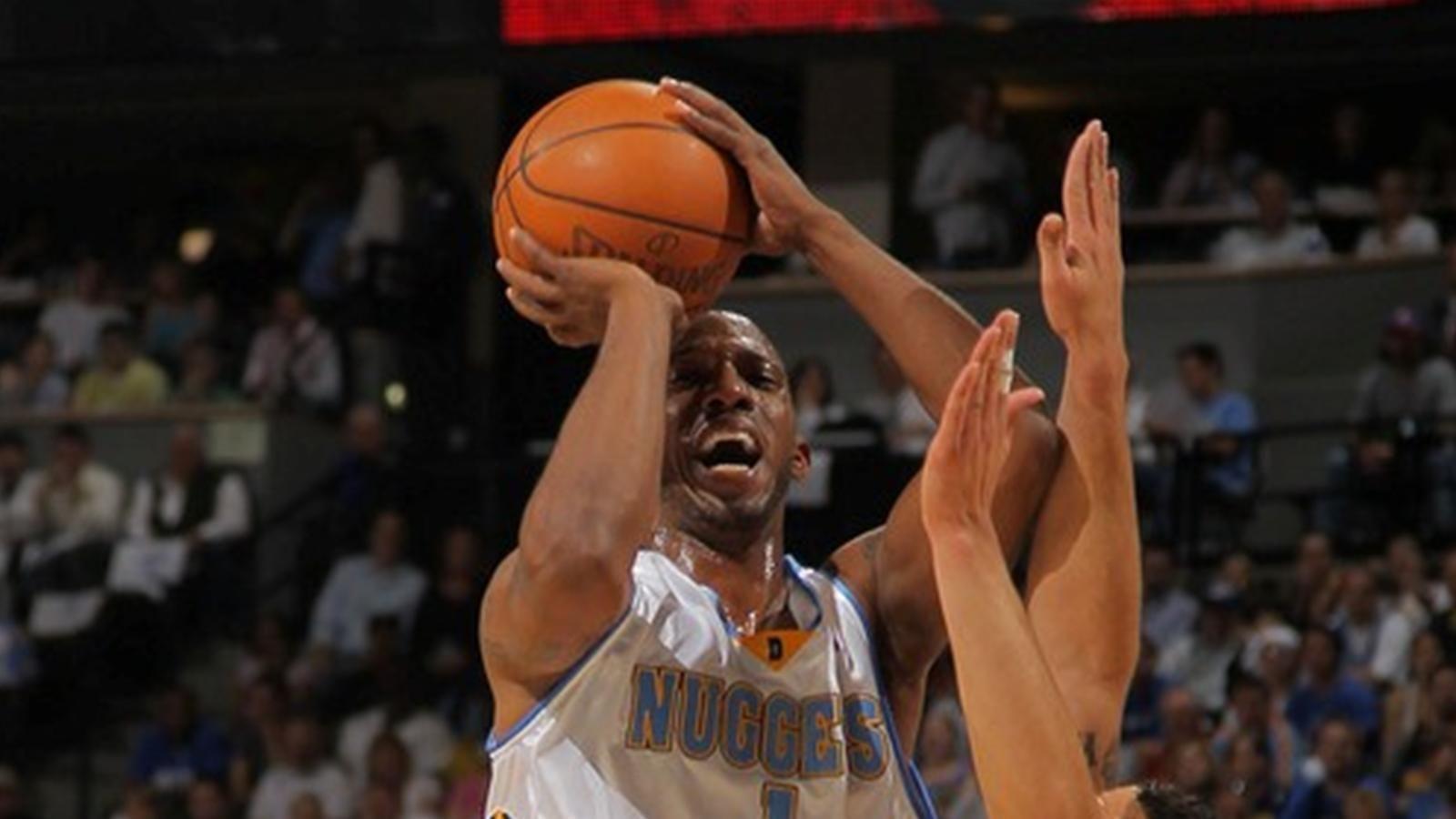 NBA史上十大三分球高手,库里仅次于雷-阿伦