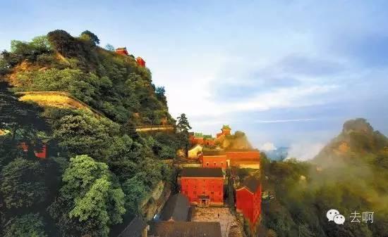 武当山雷火炼殿奇观