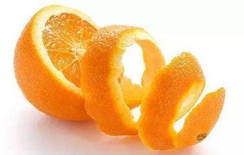 吃饭不小心鱼刺卡在喉咙怎么办? 教你几个应急