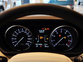 2017款欧规路虎揽胜运动版天津平行进口车报