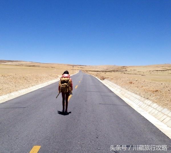 老司机说: 穷游川藏线的女生虽然身上脏, 心灵却