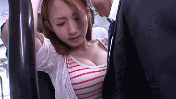 日本电车痴汉究竟有多猖狂, 竟让女乘客如此害怕?