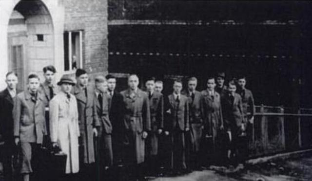 二战后, 德国457名科学家去了美国, 是自愿的还