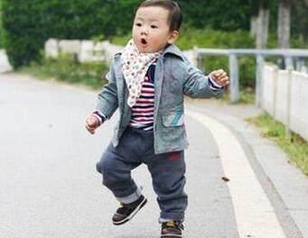 一双鞋子影响宝宝一辈子, 这种鞋子, 别再给宝宝