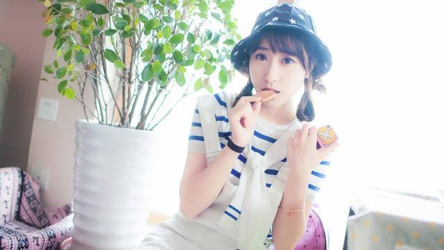 看女人是否喜欢你, 这8点就够了