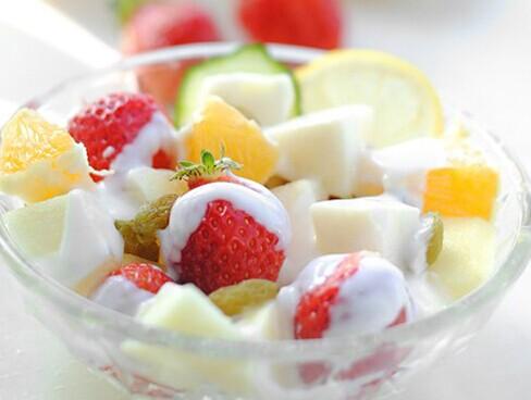 草莓沙拉的做法大全 简单快捷混合搭配的营养全面 - 健康汇