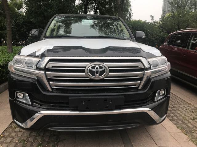 丰田酷路泽4000黑色报价多少钱 18款酷路泽4.0顶配报价