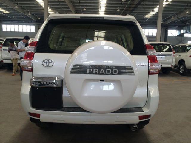 2017款中东版丰田普拉多4000TXL 天津特价5