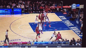 这招过人晃倒了众多nba球星 韦德晃飞别人3米 哈登被晃劈叉