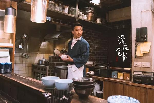 《深夜食堂》12个故事100位演员！看看多少大牌明星来客串？