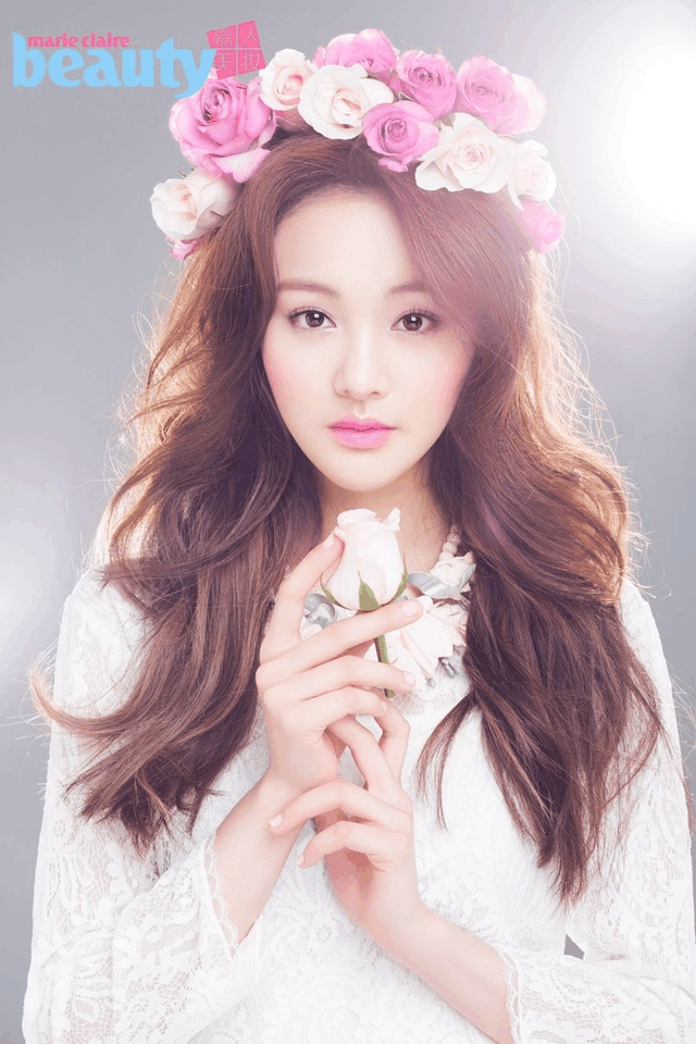 为什么老有人说郑爽丑, 那是应为没见过这样的