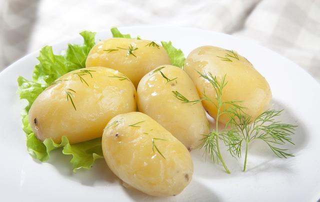 吃土豆会胖吗 土豆: 是减肥还是致胖食品? 有什