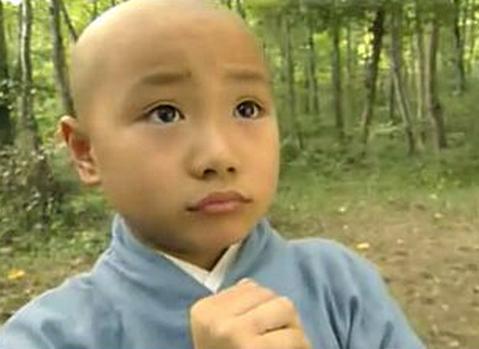 8岁小天才主演真命小和尚, 红过释小龙, 如今悲