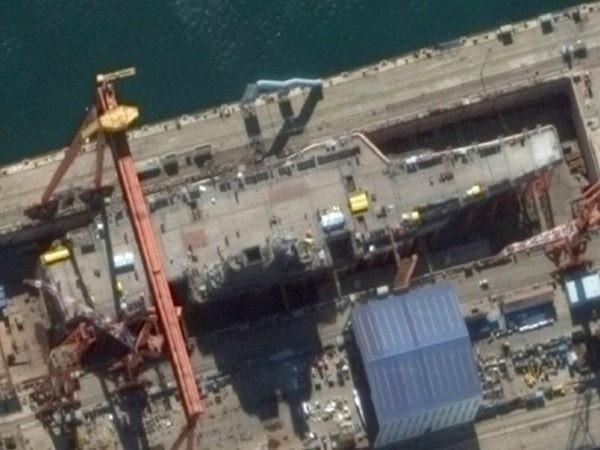 海军将领坦言: 首艘国产航母性能比辽宁舰强很