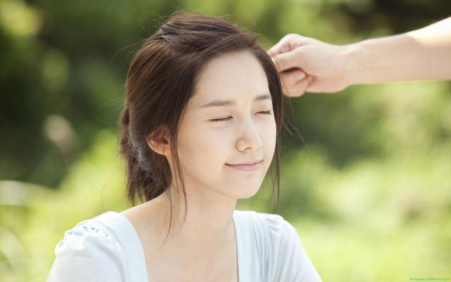 男人爱做的两件事: 拉好女人下水, 劝坏女人从良