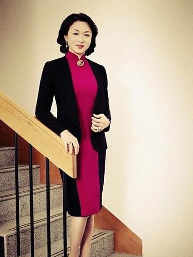 金星只是在三八节发了条微博, 却遭到众人围观