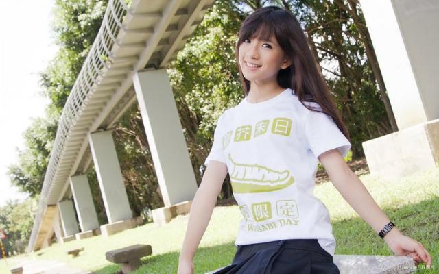 男人爱做的两件事: 拉好女人下水, 劝坏女人从良