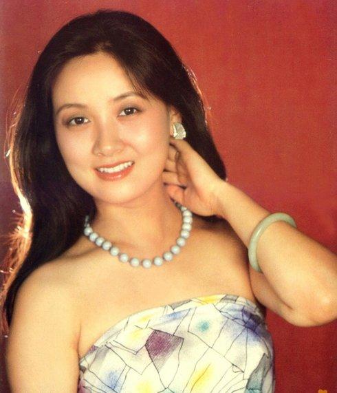 揭秘邓婕嫁给张国立不生孩子真实内幕_代军哥哥_新浪博客