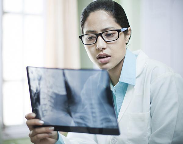 脊椎、腰腿酸痛很遭罪? 每天喝水加点小食材,