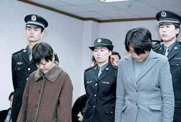 她是京城最大女毒枭, 32岁被枪决, 生前身价千