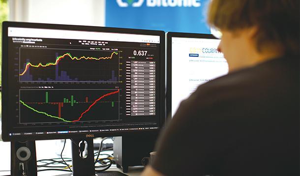 比特币涨跌背后的政经变局:换汇的地下高速