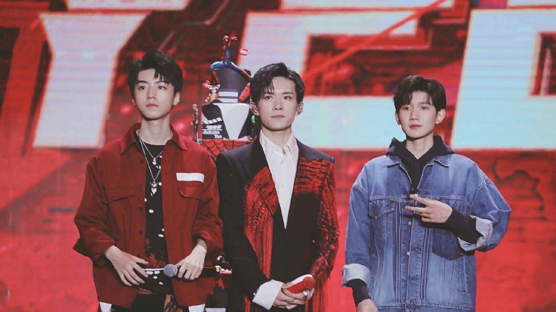 tfboys,Сֻķչǰ;ô