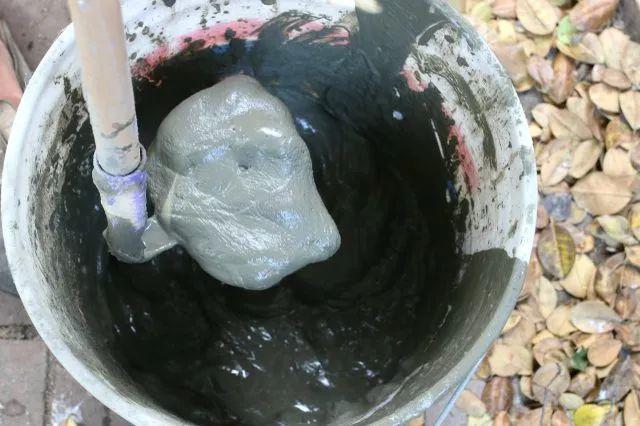 用塑料盆制作的混凝土花盆, 用来养花不要太好看了
