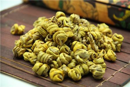 这几种食物是天然“雌激素”, 给卵巢“大扫除”, 滋润皮肤显年轻