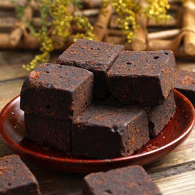 女人不想老太快, 常吃这些食物, 给卵巢“洗洗澡”, 排除毒素更年轻